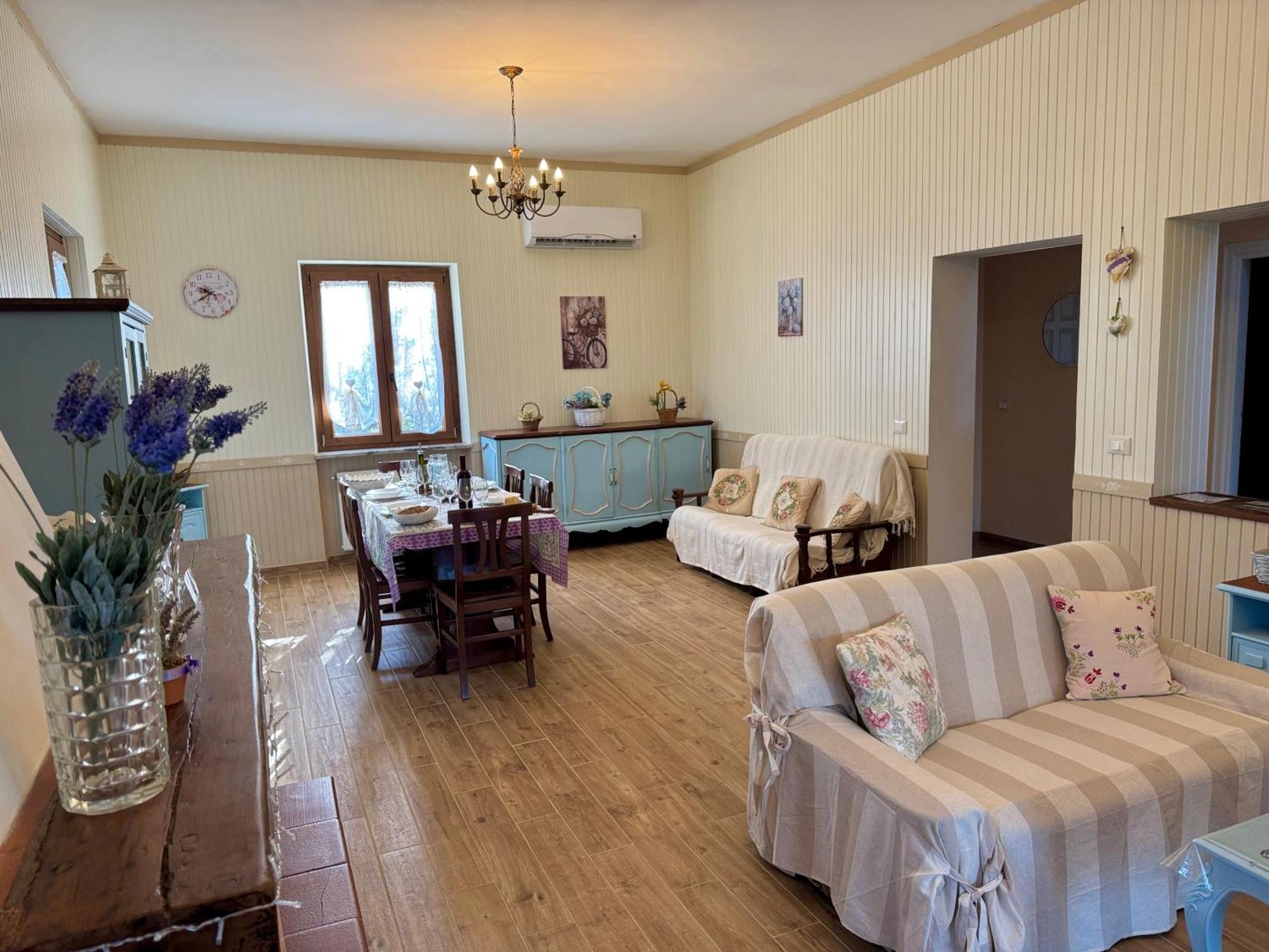La Piccola Provenza Villa ฟิอาโน โรมาโน ภายนอก รูปภาพ