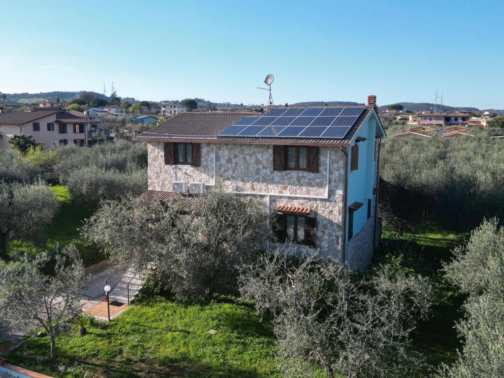 La Piccola Provenza Villa ฟิอาโน โรมาโน ภายนอก รูปภาพ